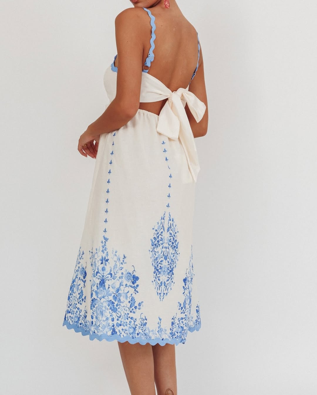 ELEGANT SUMMER FLORAL PRINT BACK TIE-UP MIDI DRESS WITH TRIM BAND