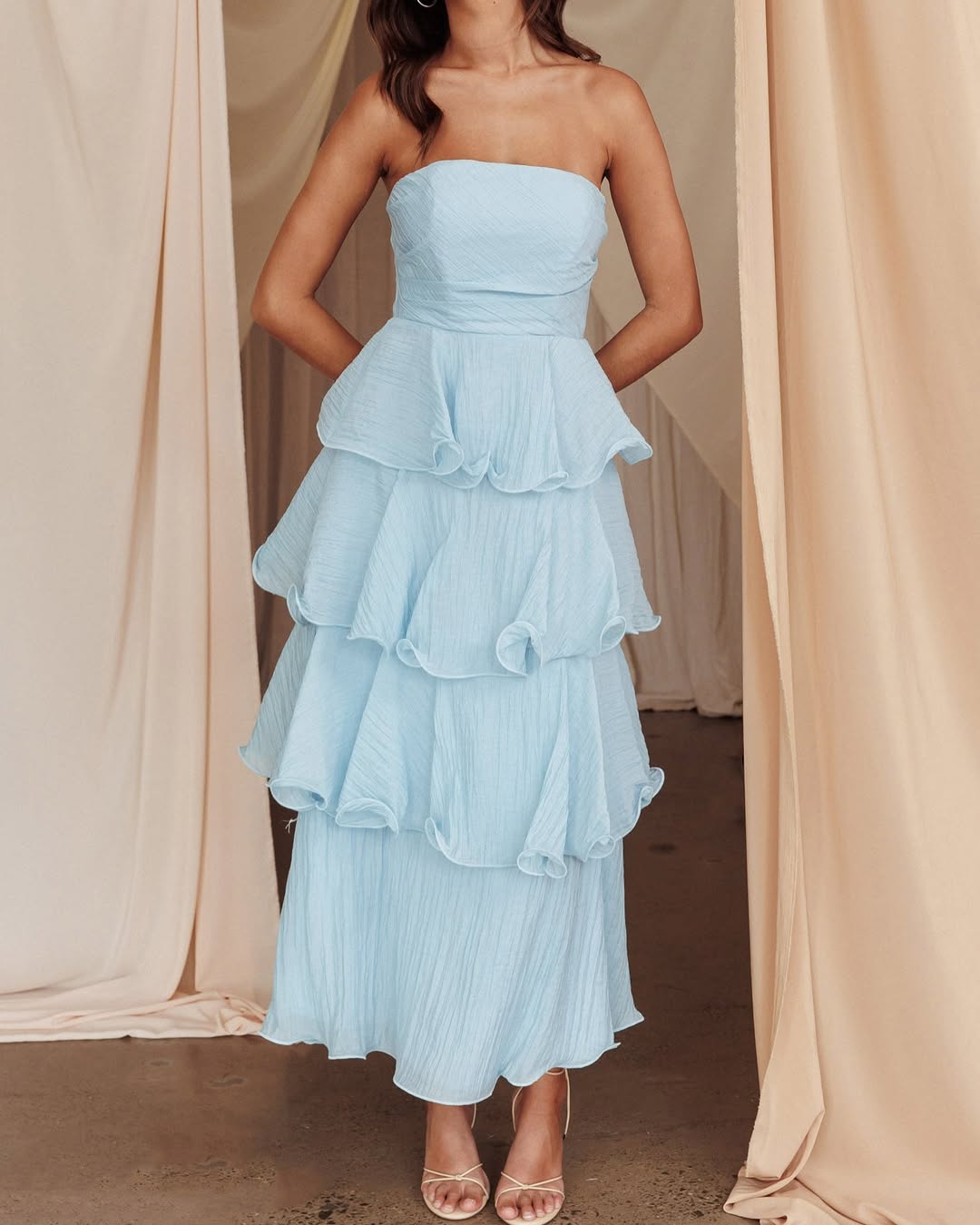 GIAVANA STRAPLESS LAYERED MIDI DRESS