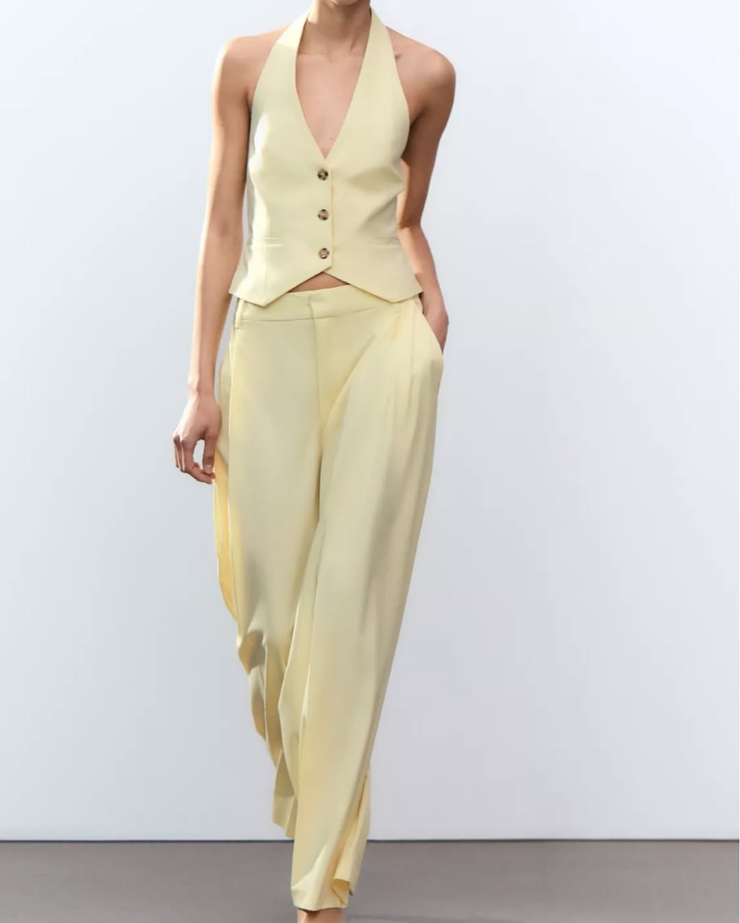 Delphi Halter Waistcoat with Double Pleat Trouser Set